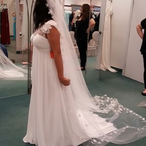 Wedding gown